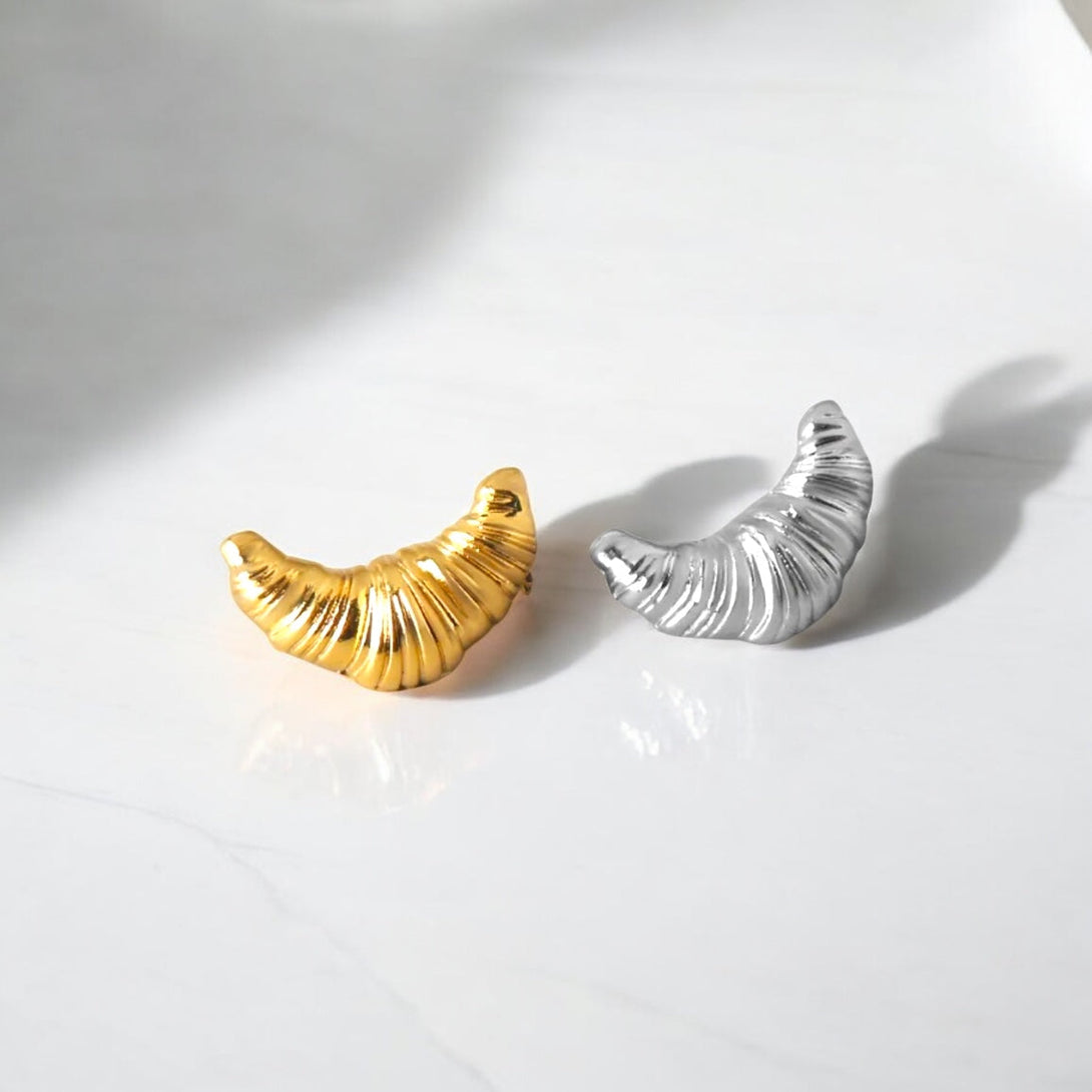 Broche Croissant  – Le bijou emblématique de Kibaya 🥐 KIBAYA Paris